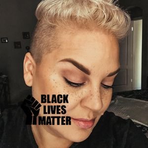 Meet your Posher, Marie